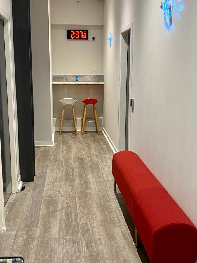Just Sleep Hostel Единбург Екстер'єр фото
